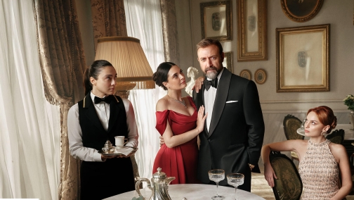 Kral Kaybederse izle